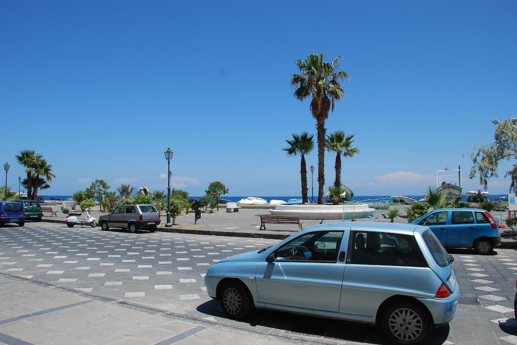Vulcanoconsult Appartamenti Spiaggia Đảo Lipari Ngoại thất bức ảnh
